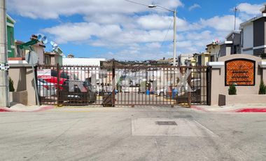 CASA EN VENTA EN URBIQUINTA DEL CEDRO (SEGUNDA SECCION) TIJUANA, B.C.