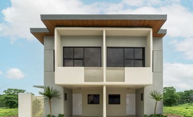 On The Market: Biggest Discount Yet at EASTON PARK Binangonan – Grab Inner Unit M11, Save ₱121K, Pay Only ₱17K Monthly! 2-Bedroom w/Carport & Parking