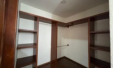 C217 VENTA CASA RAQUET CLUB FRENTE A ANTEA