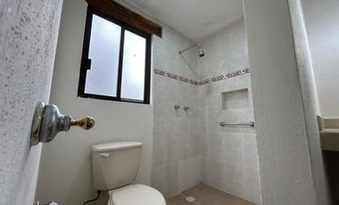 C217 VENTA CASA RAQUET CLUB FRENTE A ANTEA