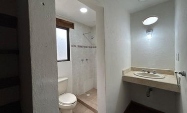 C217 VENTA CASA RAQUET CLUB FRENTE A ANTEA