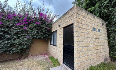 C217 VENTA CASA RAQUET CLUB FRENTE A ANTEA