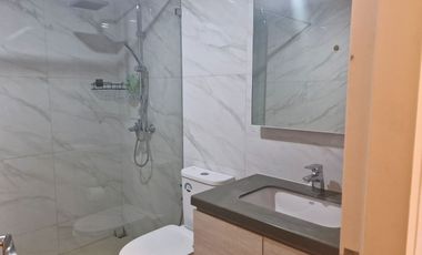 2 bedroom unit with Balcony at Tower 1 - Mandani Bay Suites