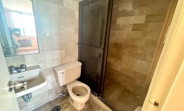 FOR SALE: 3BR IN WESTWOOD EISENHOWER GREENHILLS WITH 2 PARKING SLOTS