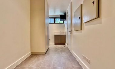 Luxury Townvillas inside Acqua Private Residences In Mandaluyong City