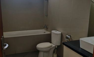 Sewa Rumah Kemang Jakarta Selatan 4+2 Bedroom