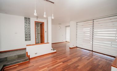 SE VENDE CASA EN CONJUNTO TERRAZAS.