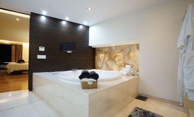 Residencia en Renta Las Lomas Club de Golf Zona Andares, Zapopan.