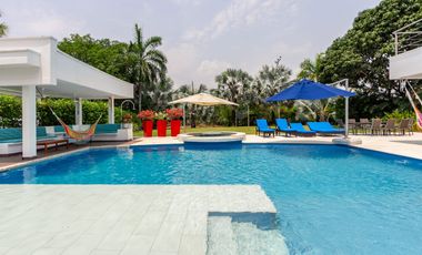 ALQUILER DE LINDA FINCA LA PERLITA LLAMANOS AL3246418623 LOS ESPERAMOS!!