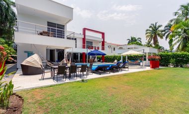 ALQUILER DE LINDA FINCA LA PERLITA LLAMANOS AL3246418623 LOS ESPERAMOS!!