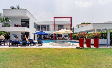 ALQUILER DE LINDA FINCA LA PERLITA LLAMANOS AL3246418623 LOS ESPERAMOS!!