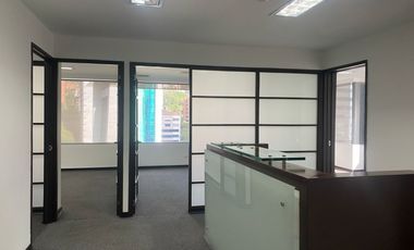 Oficina en venta en Milla de Oro, Poblado