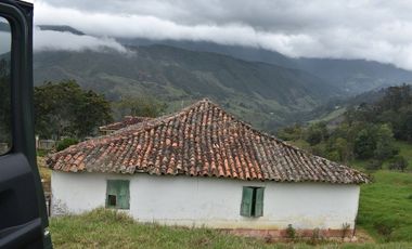 VENTA DE FINCA VIA PAMPLONA