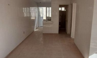 VENTA DE CASA CALLE ARQUITECTOS  BERTHA DEL AVELLANO DE CARDENAS  VICTORIA, TAMAULIPAS