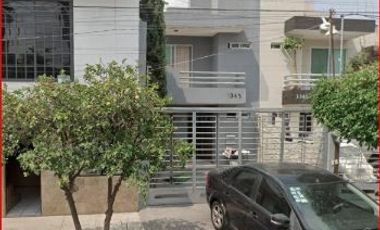 Casa en Remate ubicada en Isla Izaro 3343, Villa Vicente Guerrero, Guadalajara