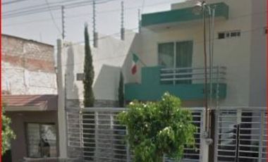 Casa en Remate ubicada en Isla Izaro 3343, Villa Vicente Guerrero, Guadalajara