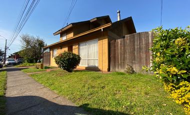 Cómoda Y Asoleada Casa En Condominio