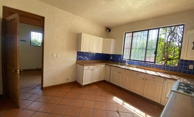 Casa en Paseo de las Lomas, en Santa Fe, Álvaro Obregón, Cdmx, Un solo nivel.