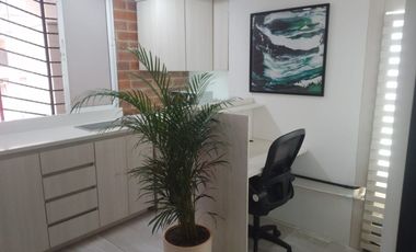 Oficina amoblada en arriendo en Itagui, Villa Paula