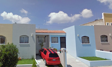 CASA EN REMATE BANCARIO EN JARDINES DEL VERGEL
