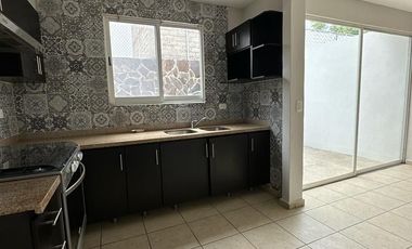 Casa venta en Residencial Pontevedra, Tlajomulco