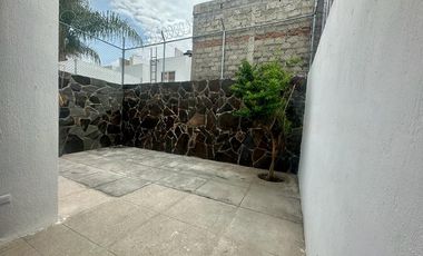 Casa venta en Residencial Pontevedra, Tlajomulco