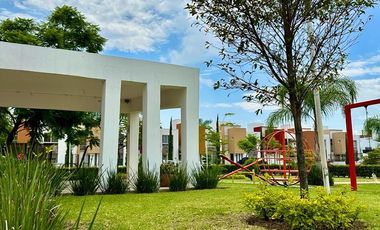 Casa venta en Residencial Pontevedra, Tlajomulco