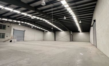 RENTA DE BODEGA 1200 M2