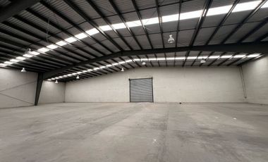 RENTA DE BODEGA 1200 M2