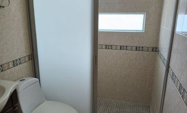 SE RENTA CASA EN QUINTAS DEL BOSQUE $15,500.00 ZONA PLAZA SAN ISIDRO