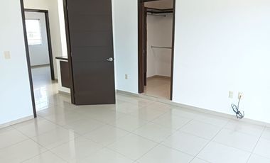 SE RENTA CASA EN QUINTAS DEL BOSQUE $15,500.00 ZONA PLAZA SAN ISIDRO