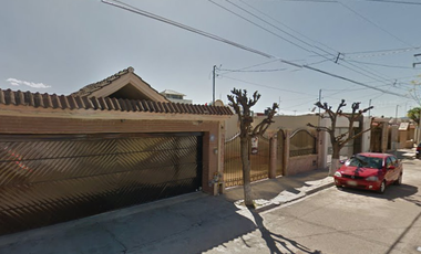 Casa en Remate Bancario en C. Antimonio, Cruz del Aire, Saltillo, Coah. (65% debajo de su valor comercial, solo recursos propios)