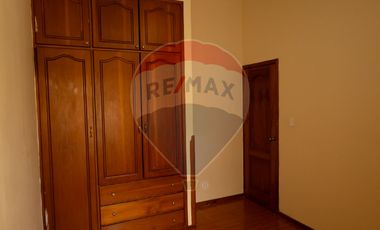 CASA EN CONJUNTO LAS COLINAS, HUERTOS FAMILIARES.