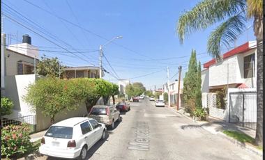¡excelente Oportunidad! Casa En Venta, Muy Por Debajo Del Costo Comercial