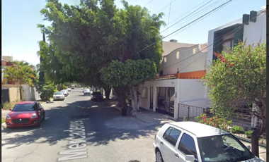 ¡excelente Oportunidad! Casa En Venta, Muy Por Debajo Del Costo Comercial