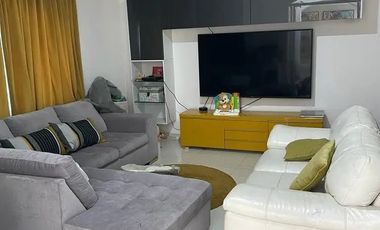 CASA A LA VENTA EN COL. MANSIONES DE REAL, CDAD GUZMAN, JAL.