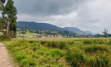 LOTE SE VENDE. LA CALERA. CUND