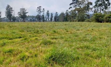 LOTE SE VENDE. LA CALERA. CUND