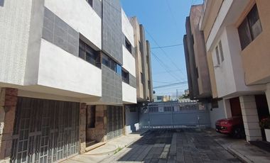 Propiedad con 2 departamentos en VENTA, col. Chapultepec Sur