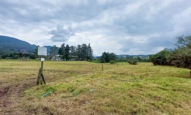 LOTE SE VENDE. LA CALERA. CUND