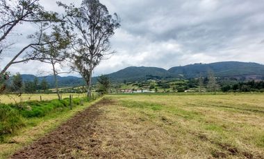 LOTE SE VENDE. LA CALERA. CUND