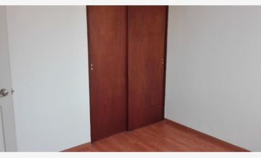 Casa en renta Calle jongitud Barrios, Volcanes del Sur, zona S.N.T.E., Puebla.