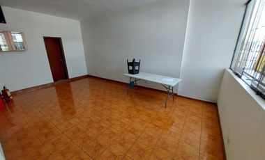 Se alquila oficina depósito en segundo piso en Avenida, Chorrillos La campiña