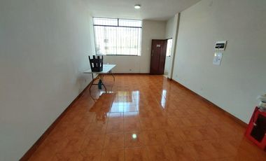 Se alquila oficina depósito en segundo piso en Avenida, Chorrillos La campiña