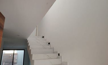 CASA EN VENTA EN SENDEROS DE MONTEVERDE 73 COTO 6A