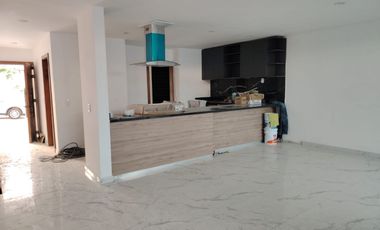 CASA EN VENTA EN SENDEROS DE MONTEVERDE 73 COTO 6A