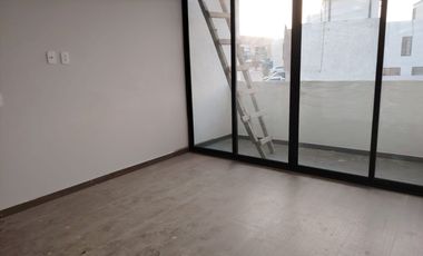 CASA EN VENTA EN SENDEROS DE MONTEVERDE 73 COTO 6A