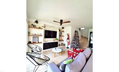 CASA EN CONDOMINIO EN FRACCIONAMIENTO BURGOS, MORELOS