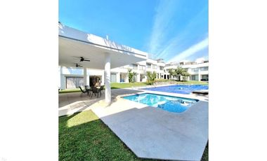 CASA EN CONDOMINIO EN FRACCIONAMIENTO BURGOS, MORELOS