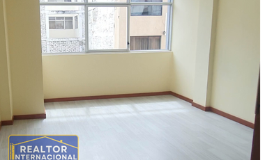 VENTA DE EDIFICIO RENTERO EN AMBATO